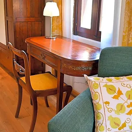 Ellique Hotel 4*