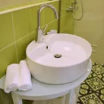 Ellique Родос