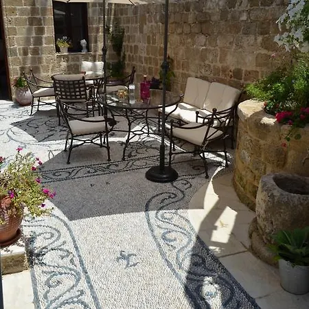 Ellique מלון עיר רודוס